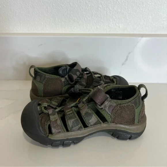 Keen Newport H2 Kids Sandals Camo Water Sport Outdoor Strappy Size 10 - Picture 6 of 10